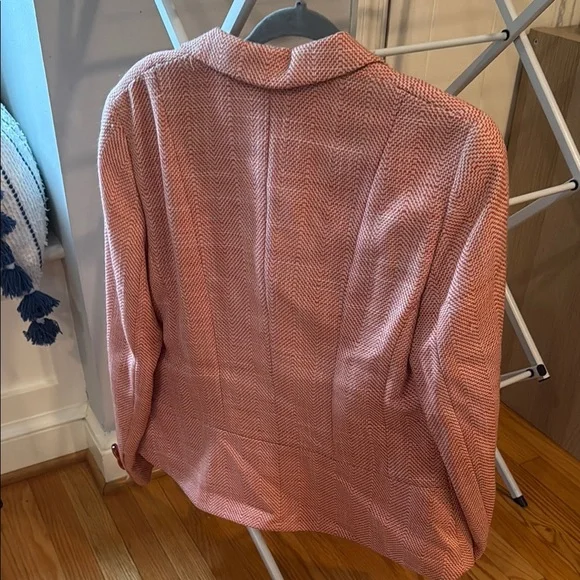 Pink Herringbone Blazer and Skirt - Picture 6 of 7